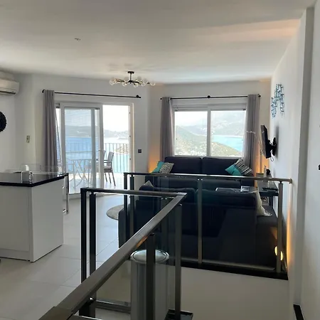 Carpici Kas, Luxury 3 Bed, 3 Bath, Duplex * Kas