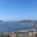 Carpici Kas, Luxury 3 Bed, 3 Bath, Duplex Apartment