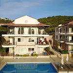 Carpici Kas, Luxury 3 Bed, 3 Bath, Duplex Apartment *