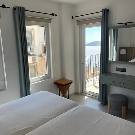 Carpici Kas, Luxury 3 Bed, 3 Bath, Duplex Apartment Kas