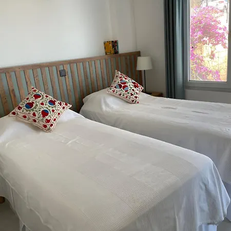 Carpici Kas, Luxury 3 Bed, 3 Bath, Duplex Apartment Kas