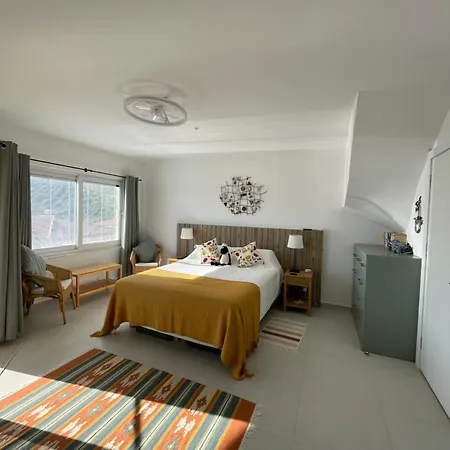 Carpici Kas, Luxury 3 Bed, 3 Bath, Duplex Apartment *