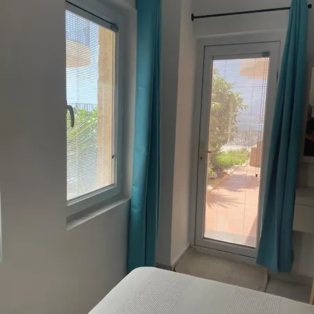 Carpici Kas, Luxury 3 Bed, 3 Bath, Duplex * Kas