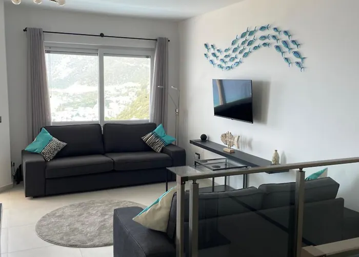 Apartment Carpici Kas, Luxury 3 Bed, 3 Bath, Duplex *