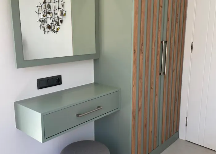 Carpici Kas, Luxury 3 Bed, 3 Bath, Duplex *